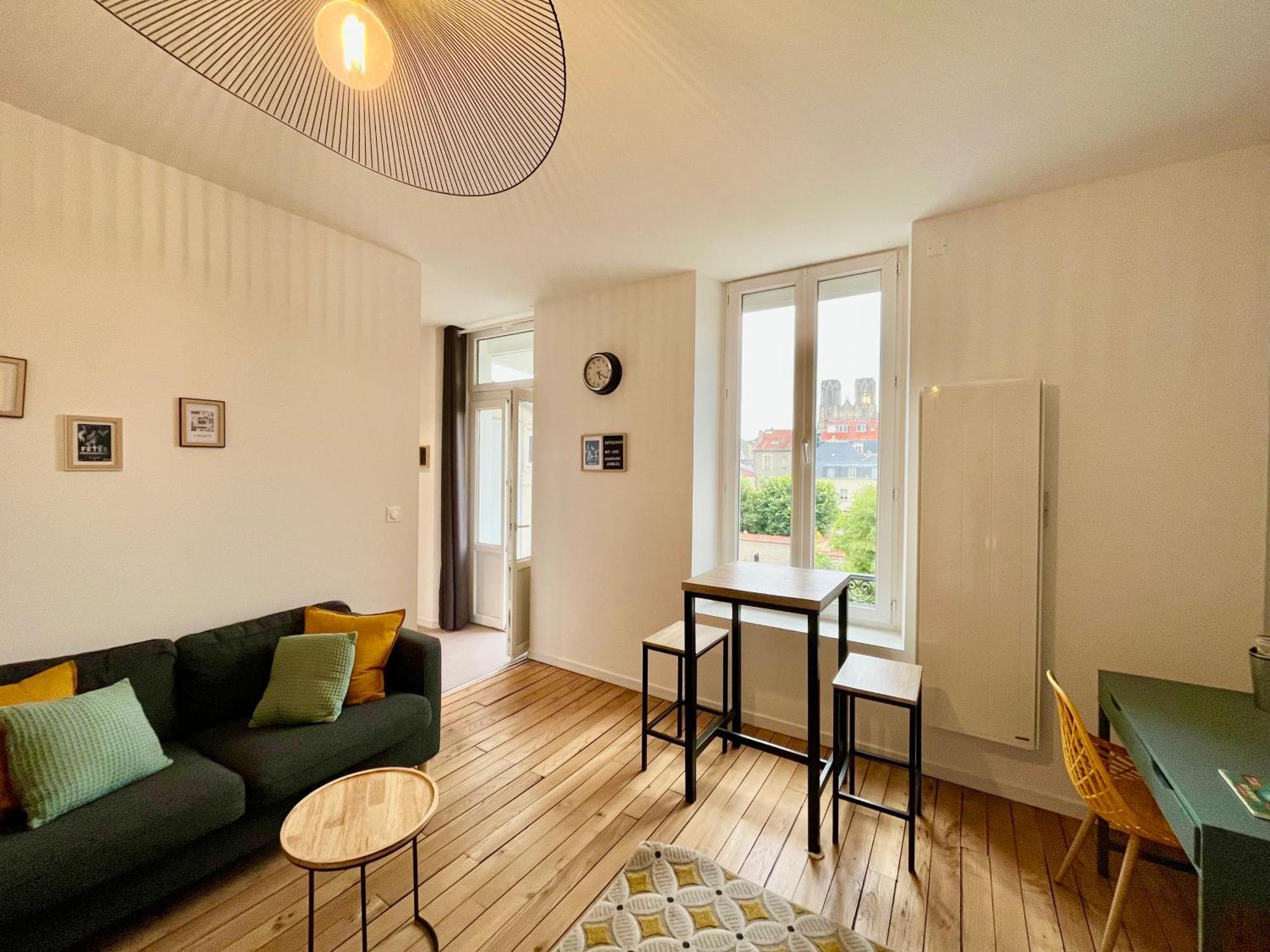 Clovis 6 Apartment Reims